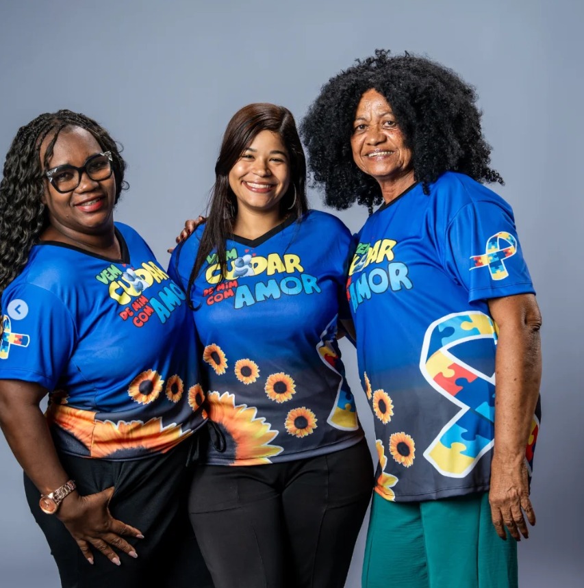 Imagem que representa a fundadora e sua filha Mikaeli.